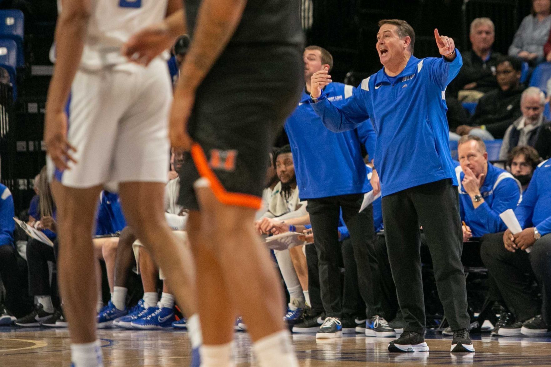 Billikens take on Bears at Chaifetz